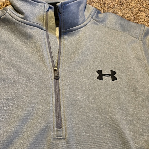 Under Armour quarter zip cold gear shirt. - Picture 4 of 4